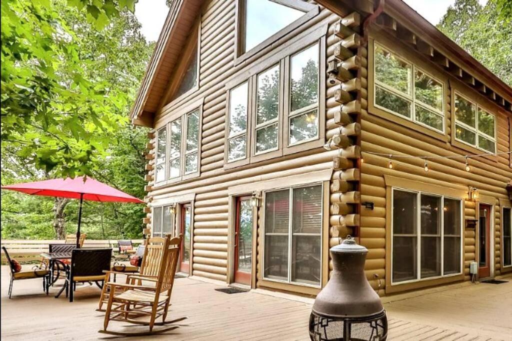 Blue Ridge Bliss- Spacious Cabin, Pets, Hot Tub! Kültér fotó